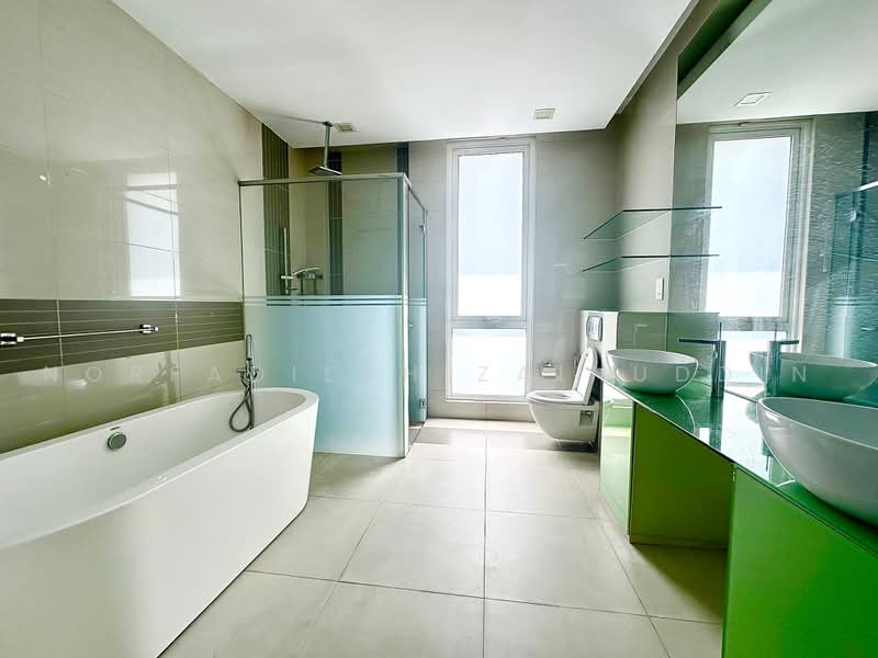 Bungalow House for Sale in Sunway Damansara (Kota Damansara) - NORFADILAH ZAINUDDIN - Bathroom - PropertyGuru.com.my