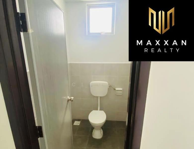 Shop / Office for Rent in Skudai (Johor) - Cleo . - Bathroom - PropertyGuru.com.my
