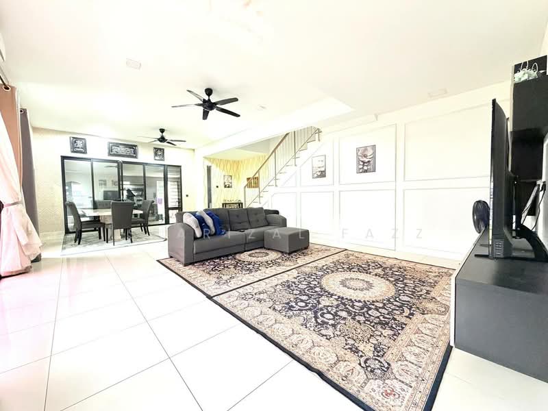 2-storey Terraced House for Sale in Elmina (Shah Alam) - Isfarizal fazz - Living Room - PropertyGuru.com.my
