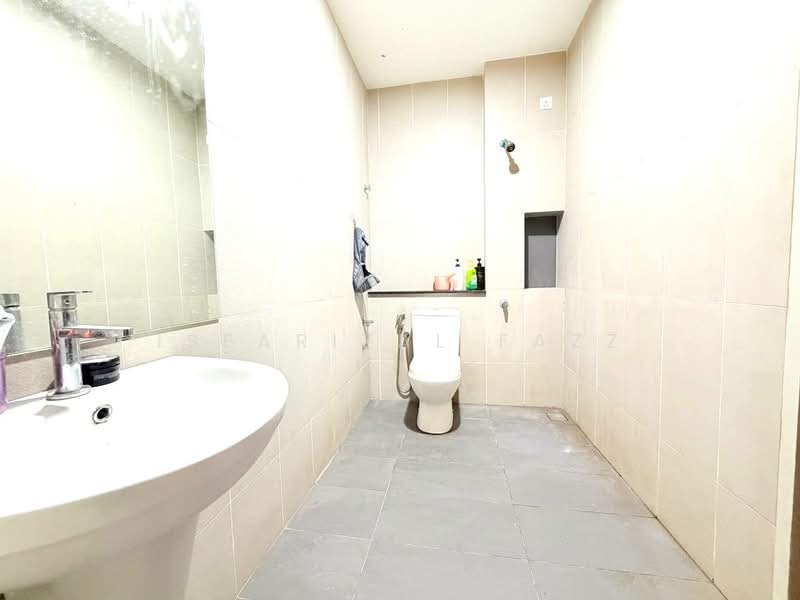 2-storey Terraced House for Sale in Elmina (Shah Alam) - Isfarizal fazz - Bathroom - PropertyGuru.com.my