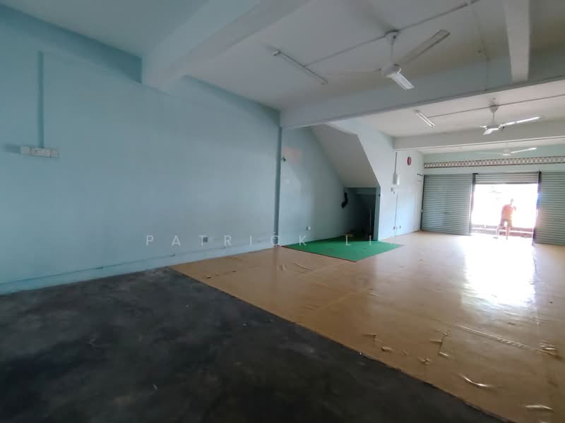 Shop / Office for Rent in Taman Bukit Beruang (Bukit Baru) - Patrick Lim - PropertyGuru.com.my