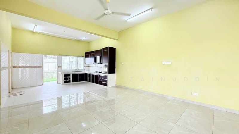 2-storey Terraced House for Sale in D'Kayangan (Shah Alam) - NORFADILAH ZAINUDDIN - Kitchen - PropertyGuru.com.my