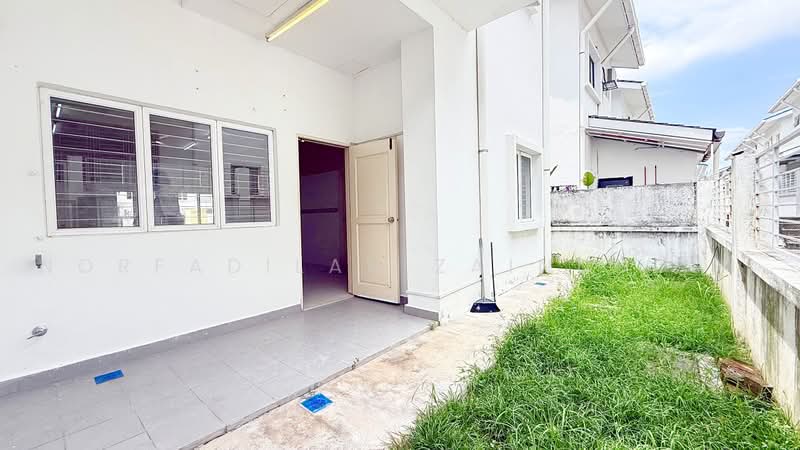 2-storey Terraced House for Sale in D'Kayangan (Shah Alam) - NORFADILAH ZAINUDDIN - Exterior - PropertyGuru.com.my