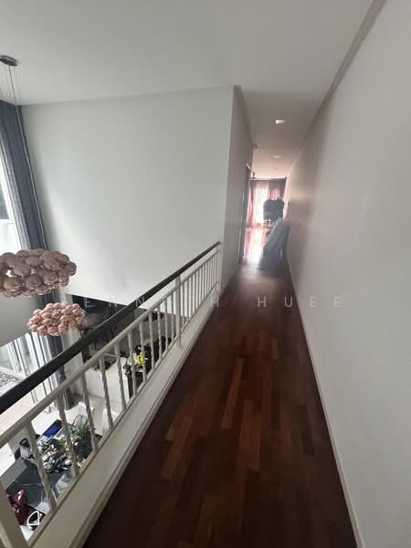 Terraced House for Sale in Temasya Glenmarie (Glenmarie) - Kenneth Huee - Corridor - PropertyGuru.com.my