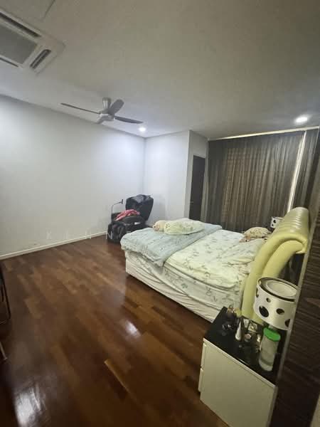 Terraced House for Sale in Temasya Glenmarie (Glenmarie) - Kenneth Huee - Bedroom - PropertyGuru.com.my