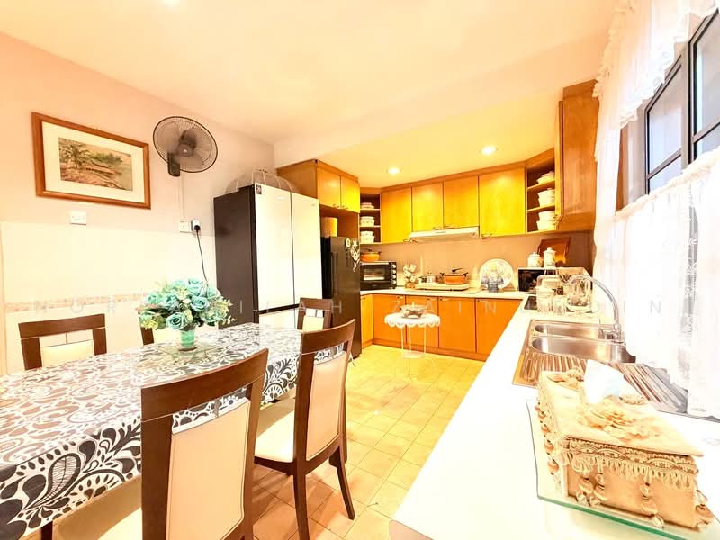 Semi-Detached House for Sale in Taman Bukit Mewah (Kajang) - NORFADILAH ZAINUDDIN - Kitchen - PropertyGuru.com.my