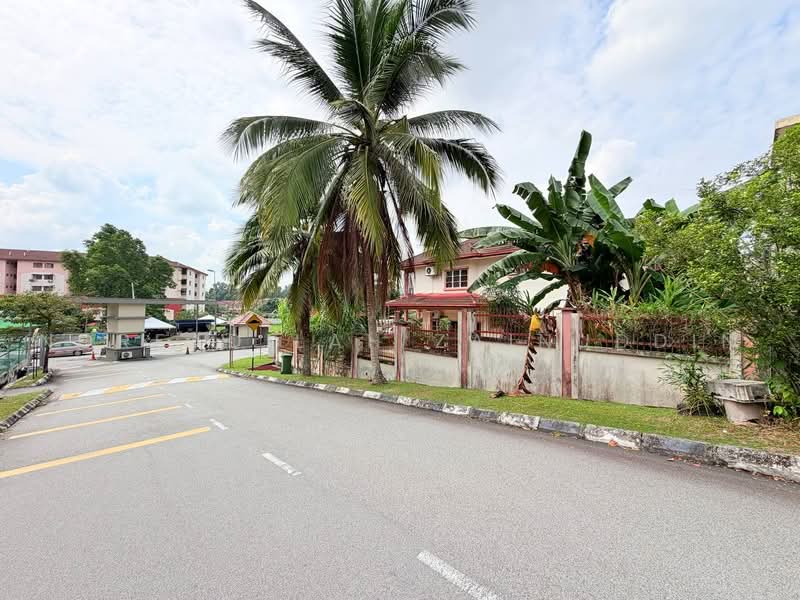 Semi-Detached House for Sale in Taman Bukit Mewah (Kajang) - NORFADILAH ZAINUDDIN - Exterior - PropertyGuru.com.my