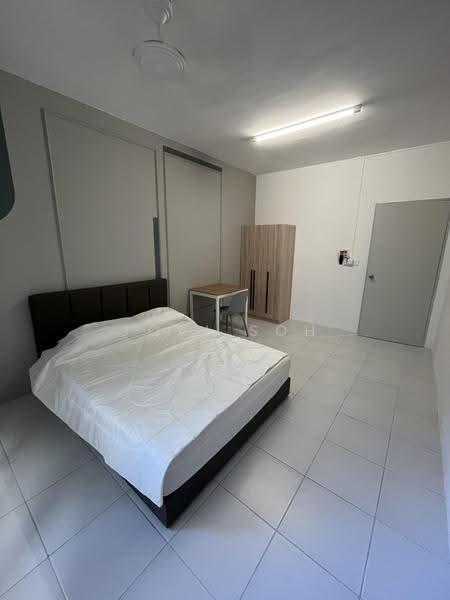 Kondominium untuk Disewa di Residensi Sateria - Jovi Soh - Bedroom - PropertyGuru.com.my