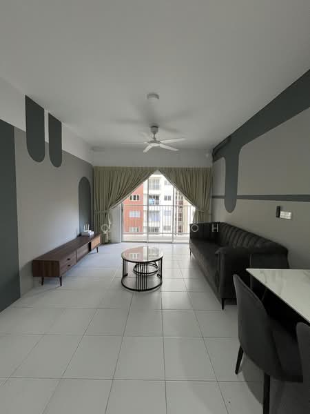 Kondominium untuk Disewa di Residensi Sateria - Jovi Soh - Living Room - PropertyGuru.com.my