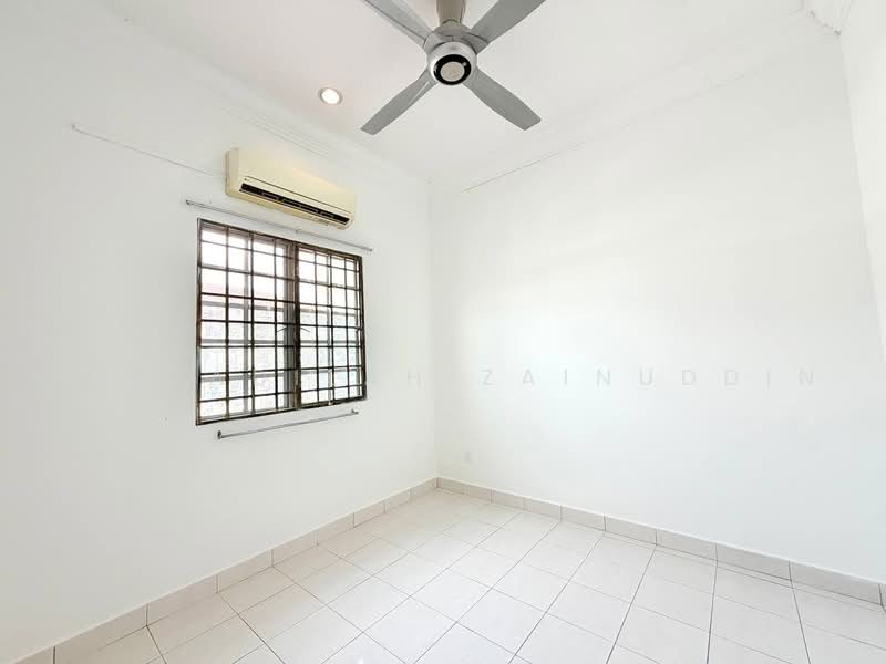 Rumah Berkembar untuk Dijual di Bukit Bandaraya (Shah Alam) - NORFADILAH ZAINUDDIN - Interior - PropertyGuru.com.my
