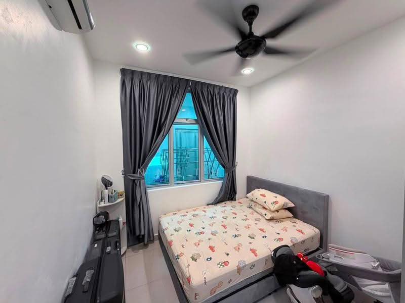 Rumah Teres untuk Dijual di Taman Mutiara (Ulu Tiram) - Kenneth Tan - Bedroom - PropertyGuru.com.my