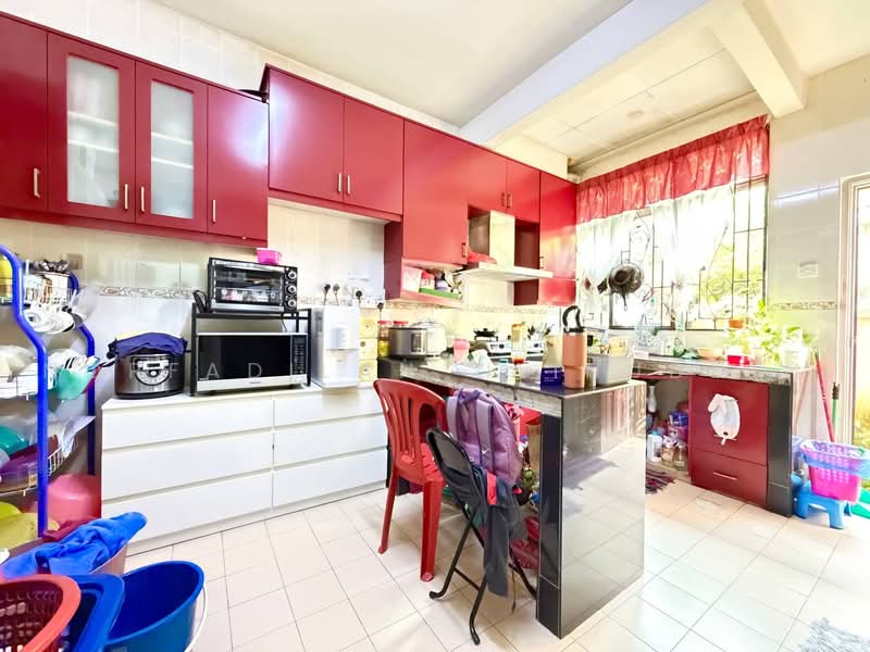 2-storey Terraced House for Sale in Seksyen 33 (Shah Alam) - NORFADILAH ZAINUDDIN - Kitchen - PropertyGuru.com.my