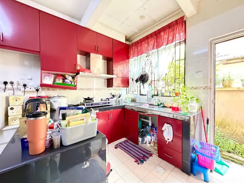 2-storey Terraced House for Sale in Seksyen 33 (Shah Alam) - NORFADILAH ZAINUDDIN - Kitchen - PropertyGuru.com.my