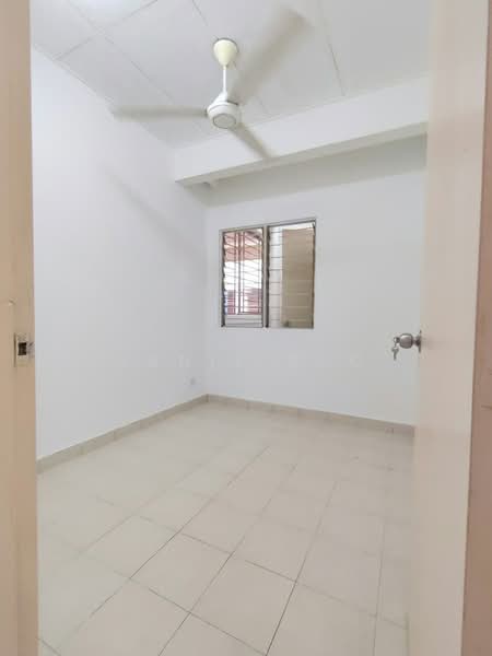 Apartment for Sale at Pangsapuri Akasia - Annie Kho - Interior - PropertyGuru.com.my