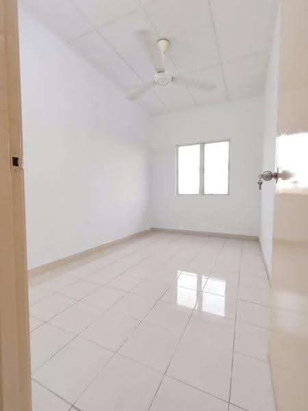 Apartment for Sale at Pangsapuri Akasia - Annie Kho - Interior - PropertyGuru.com.my