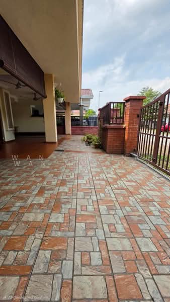 2-storey Terraced House for Sale in Bukit Jelutong (Shah Alam) - Wan Zurainah Wan Mohamad - PropertyGuru.com.my