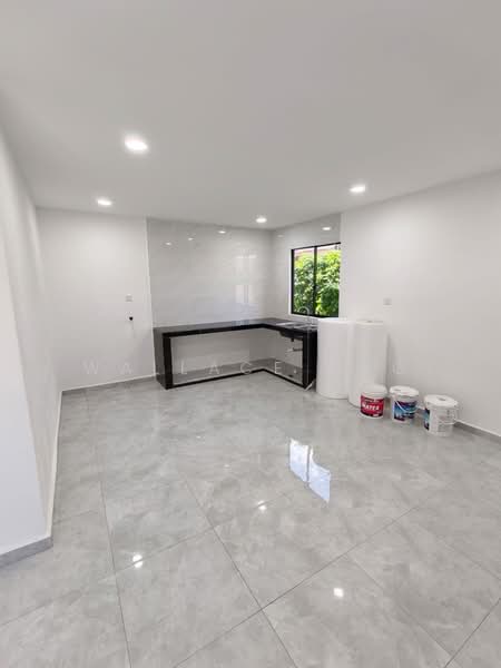 Rumah Teres 1-Tingkat untuk Dijual di Taman Universiti (Skudai) - Wallace Ang - Kitchen - PropertyGuru.com.my