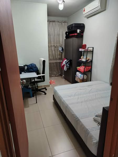 Rumah Teres 2-Tingkat untuk Dijual di Taman Bestari Indah (Ulu Tiram) - Wallace Ang - Bedroom - PropertyGuru.com.my