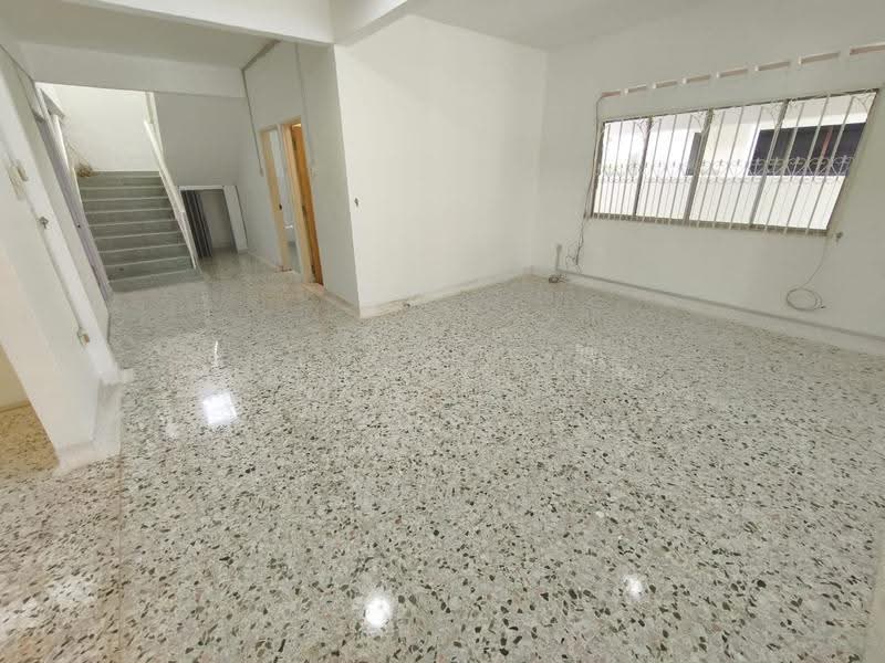Rumah Berkembar untuk Dijual di Taman Nong Chik (Johor Bahru) - Wallace Ang - Interior - PropertyGuru.com.my