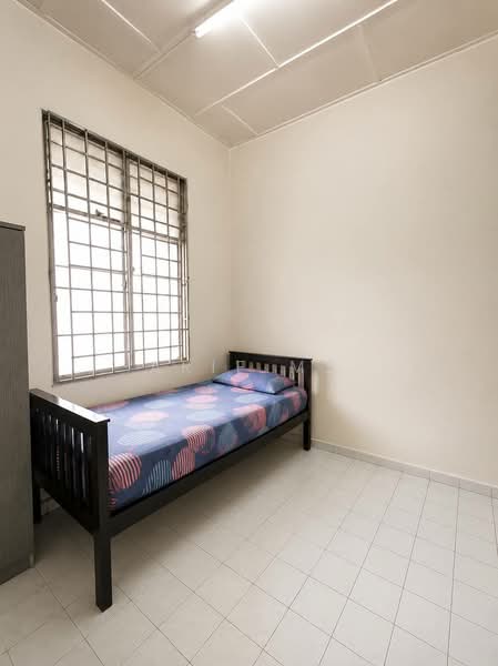 1-storey Terraced House for Sale in Taman Anggerik (Johor Bahru) - Arif MS - Bedroom - PropertyGuru.com.my