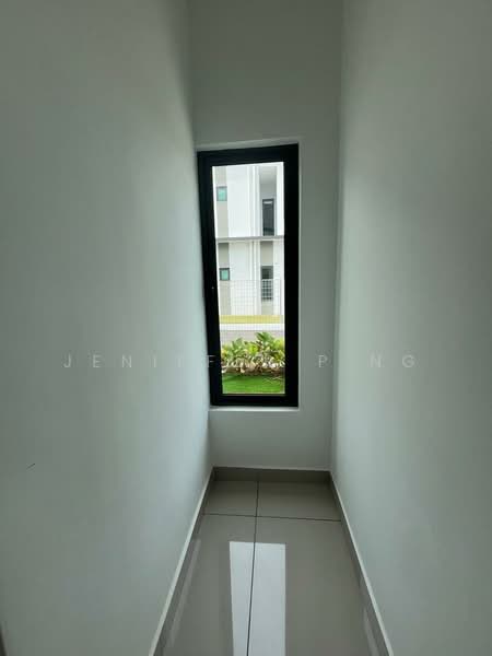 Rumah Teres 2-Tingkat untuk Dijual di Taman Bunga Raya 2 (Klang) - Jeniffer P'ng - Corridor - PropertyGuru.com.my