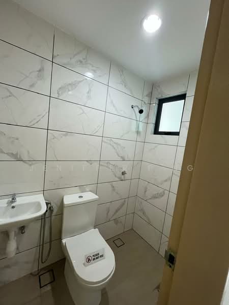 Rumah Teres 2-Tingkat untuk Dijual di Taman Bunga Raya 2 (Klang) - Jeniffer P'ng - Bathroom - PropertyGuru.com.my