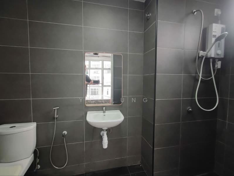 Service Residence for Rent at Midas @ Seri Alam - YC Fung - Bathroom - PropertyGuru.com.my