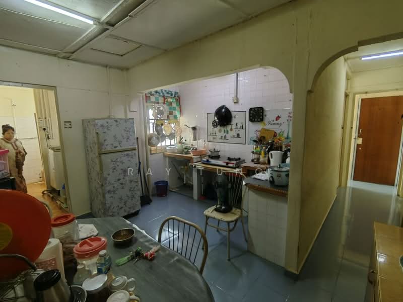 Flat for Sale at Stulang Darat - Ray Tung - Kitchen - PropertyGuru.com.my