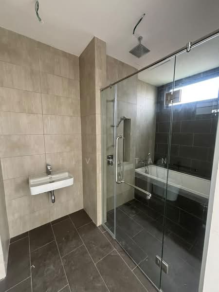Condominium for Sale at Picasso Residence - Kelvin Tan - Bathroom - PropertyGuru.com.my