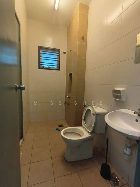2-storey Terraced House for Rent in Taman Nusa Idaman (Iskandar Puteri (Nusajaya)) - Miss Shee - Bathroom - PropertyGuru.com.my