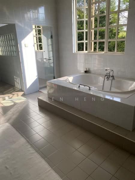 Bungalow House for Sale in Leisure Farm (Gelang Patah) - Karen Heng - Bathroom - PropertyGuru.com.my