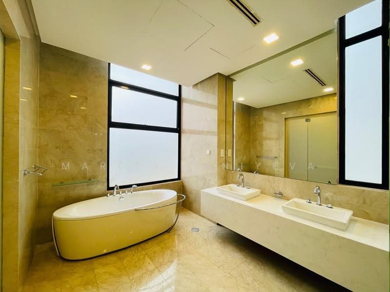 Kondominium untuk Dijual di Gallery @ U-Thant - Mareta Ganiyeva - Bathroom - PropertyGuru.com.my