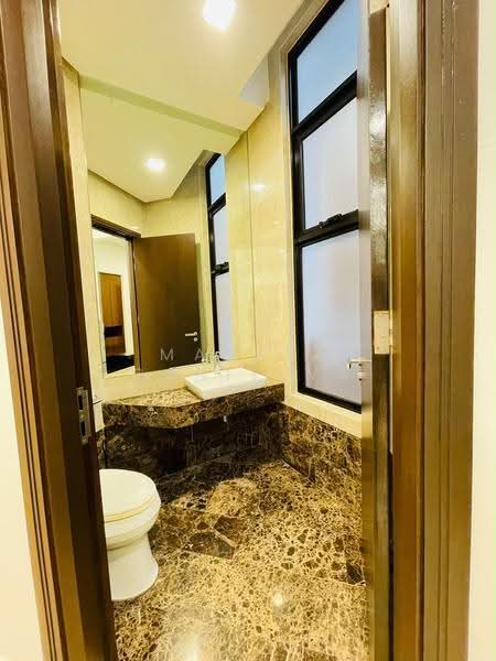 Kondominium untuk Dijual di Gallery @ U-Thant - Mareta Ganiyeva - Bathroom - PropertyGuru.com.my