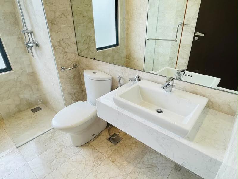 Kondominium untuk Dijual di Gallery @ U-Thant - Mareta Ganiyeva - Bathroom - PropertyGuru.com.my
