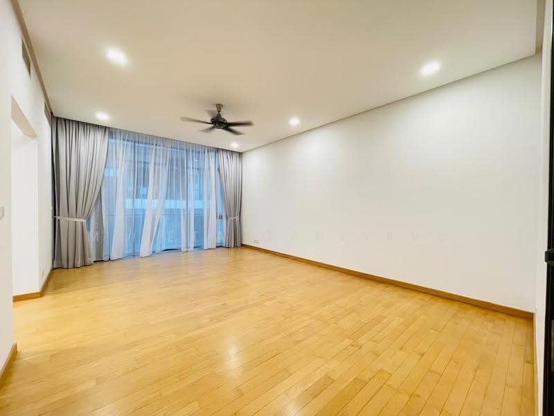 Kondominium untuk Dijual di Gallery @ U-Thant - Mareta Ganiyeva - Living Room - PropertyGuru.com.my
