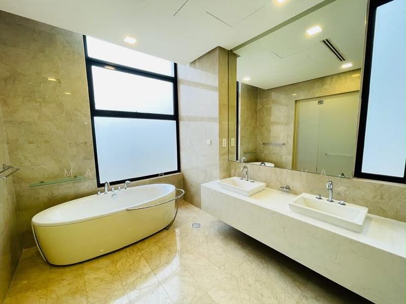 Kondominium untuk Dijual di Gallery @ U-Thant - Mareta Ganiyeva - Bathroom - PropertyGuru.com.my