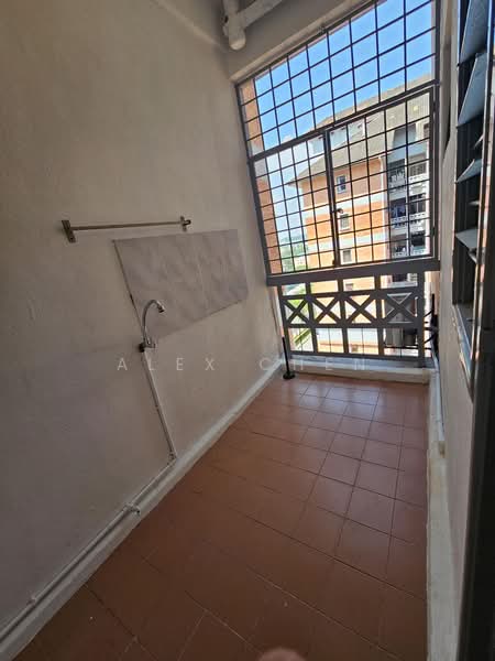 Kondominium untuk Dijual di Evergreen Park Acorn & Hazel - Alex Chen - Balcony - PropertyGuru.com.my