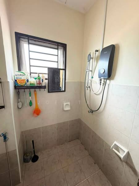 2-storey Terraced House for Sale in Taman Setia Indah (Tebrau) - Joey Tay - Bathroom - PropertyGuru.com.my