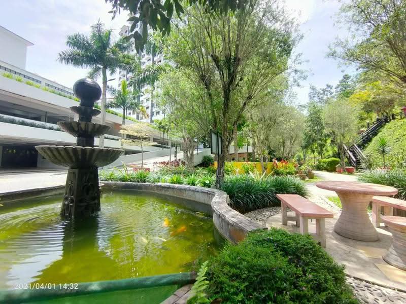 Pangsapuri untuk Disewa di Kempas Apartment - Lee Luke - Garden - PropertyGuru.com.my