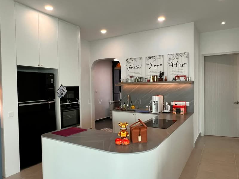 Kondominium untuk Dijual di The Address - Kelvin Tan - Kitchen - PropertyGuru.com.my