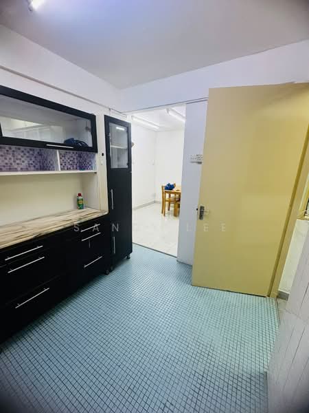 Rumah Flat untuk Disewa di Desa Petaling Flat - Sandy Lee - PropertyGuru.com.my