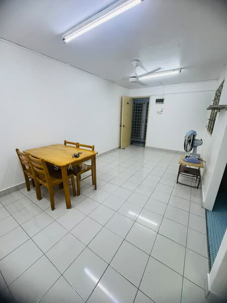 Rumah Flat untuk Disewa di Desa Petaling Flat - Sandy Lee - PropertyGuru.com.my