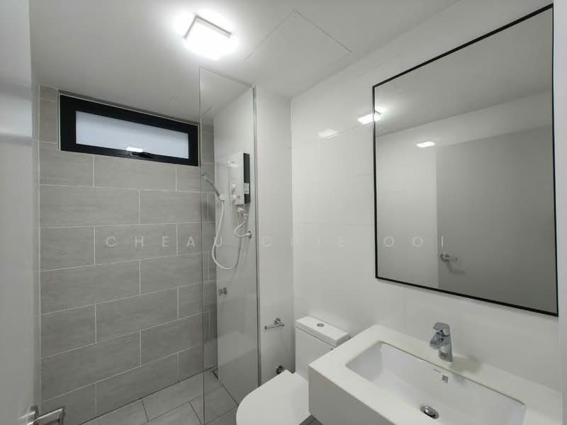 Kondominium untuk Disewa di Vertu Resort - Cheau Chie Ooi - Bathroom - PropertyGuru.com.my
