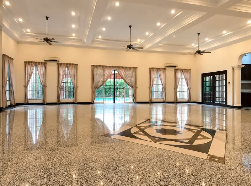 Bungalow House for Sale in Leisure Farm (Gelang Patah) - Benson NEC - Living Room - PropertyGuru.com.my
