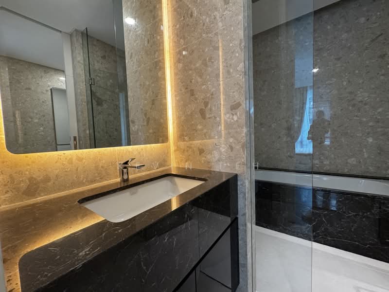Kondominium untuk Disewa di Pavilion Damansara Heights - Kevin Teh - Bathroom - PropertyGuru.com.my
