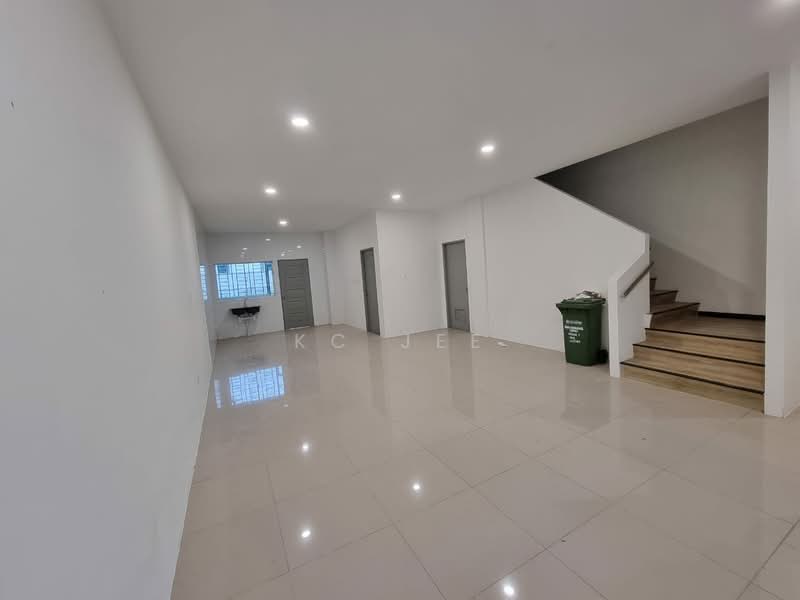 2-storey Terraced House for Rent in City Garden (Samarahan) - KC Jee - PropertyGuru.com.my