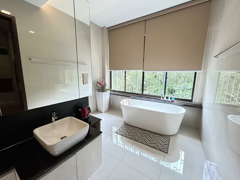 Bungalow House untuk Dijual di Subang Heights (Subang Jaya) - Lai YK - Bathroom - PropertyGuru.com.my