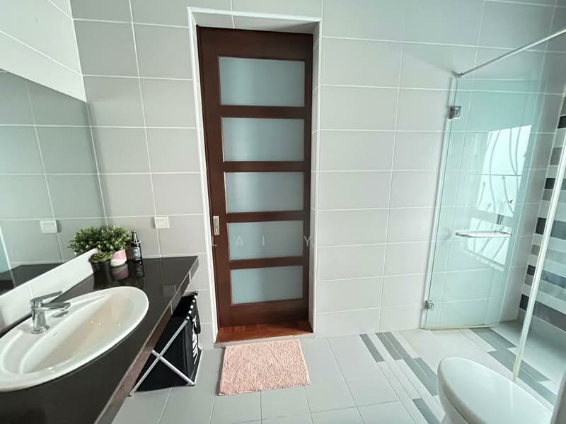 Bungalow House untuk Dijual di Subang Heights (Subang Jaya) - Lai YK - Bathroom - PropertyGuru.com.my