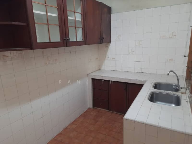 Condominium for Rent at Palm Court Condominium - Ranjith . - Kitchen - PropertyGuru.com.my
