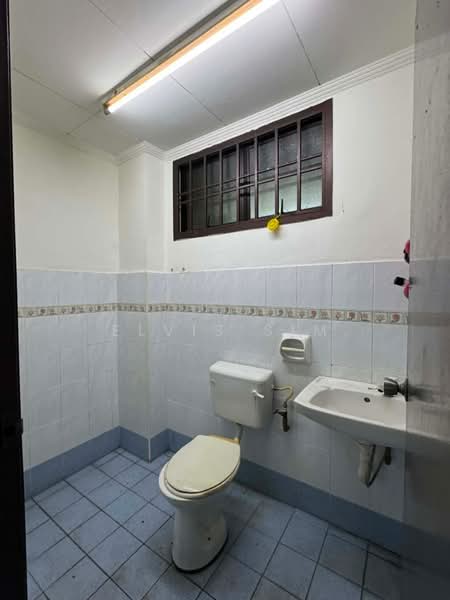Kondominium untuk Disewa di Skudai Villa - Elvis Sim - Bathroom - PropertyGuru.com.my
